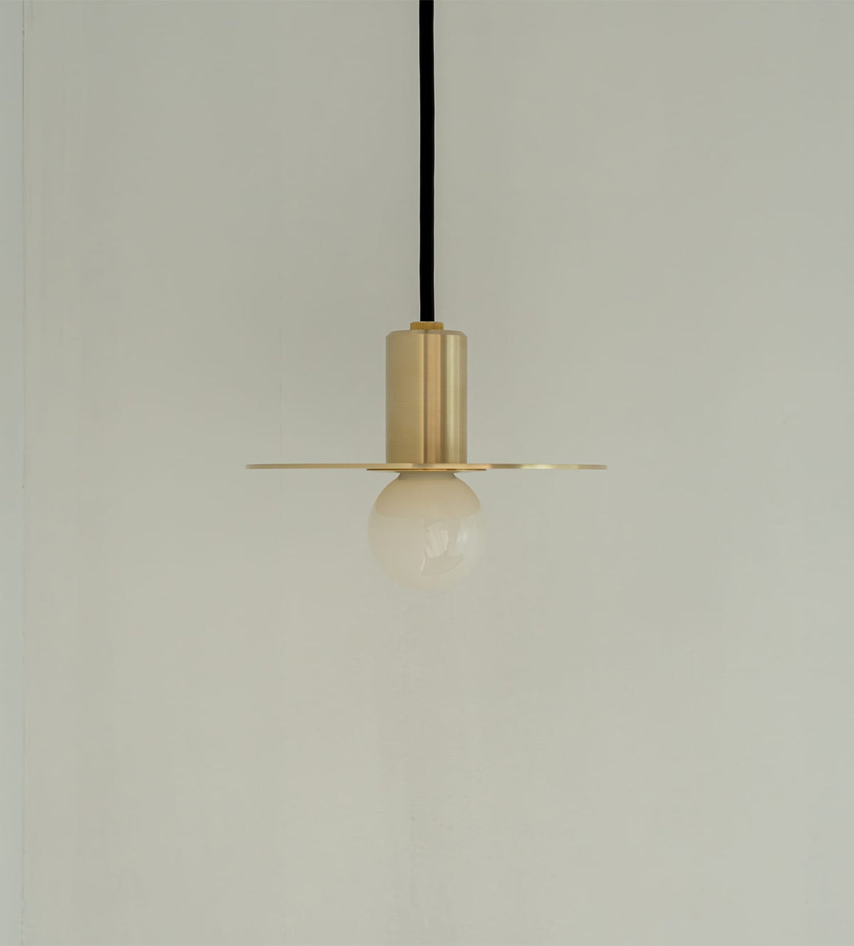 Joen.17 BFS brass/soji φ150真鍮プレート 正面外観
