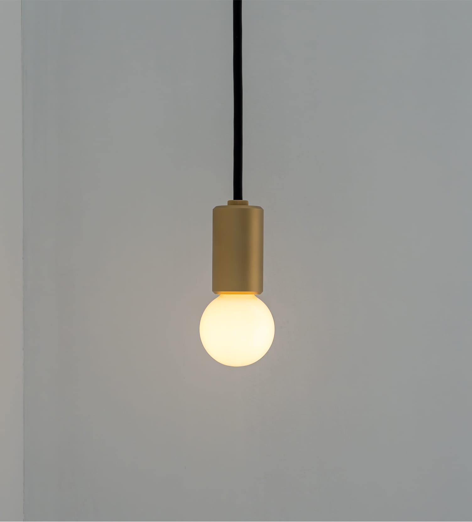 Joen.17 [brass/saten]