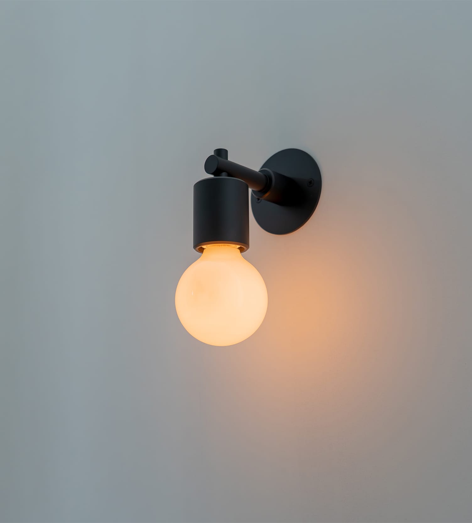 Joen Bracket [saten black]